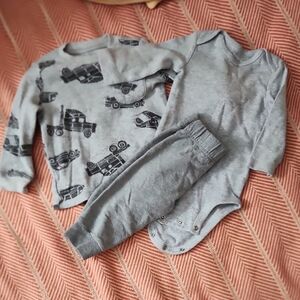 Carter's Gray Car Print Kids Matching Set 6 Months